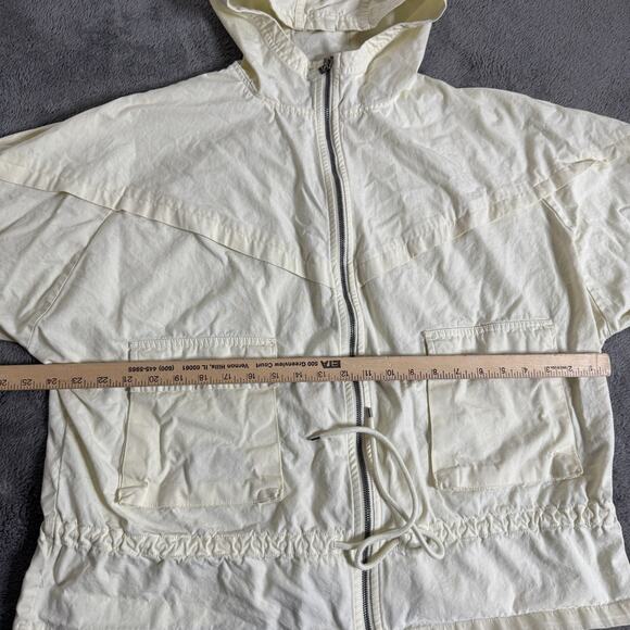 Nike Sportswear Icon Clash Women’s Jacket Size M Light Yellow Ripstop CZ9328-113 - Picture 6 of 8